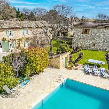 Le Vieux Mas By Villa