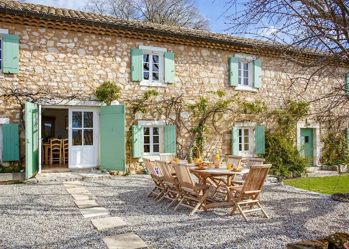 Le Vieux Mas By